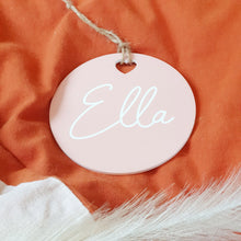 Load image into Gallery viewer, Minimalist Heart Decoration - Add a name
