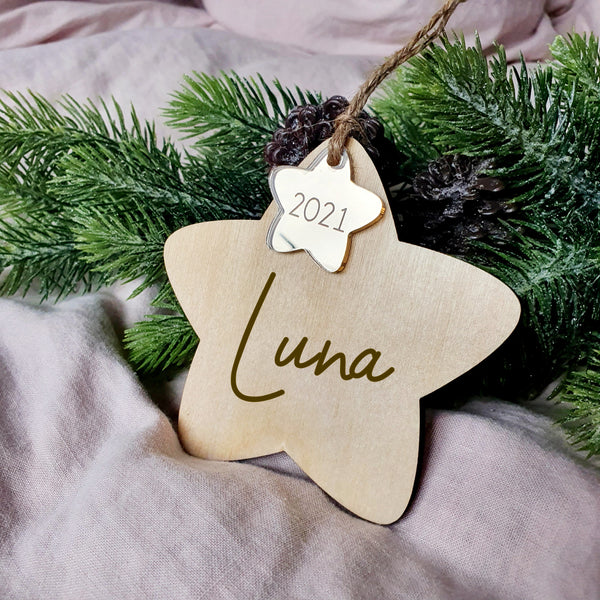 Wooden Star with Gold 2021 Star Decoration - Add a name