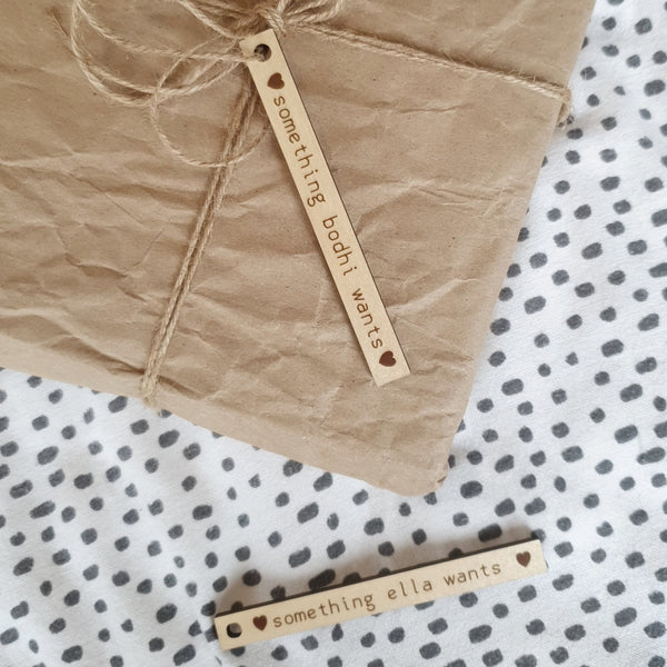 Minimalist WANT/NEED/WEAR/READ Gift Tags Wooden - Add a name