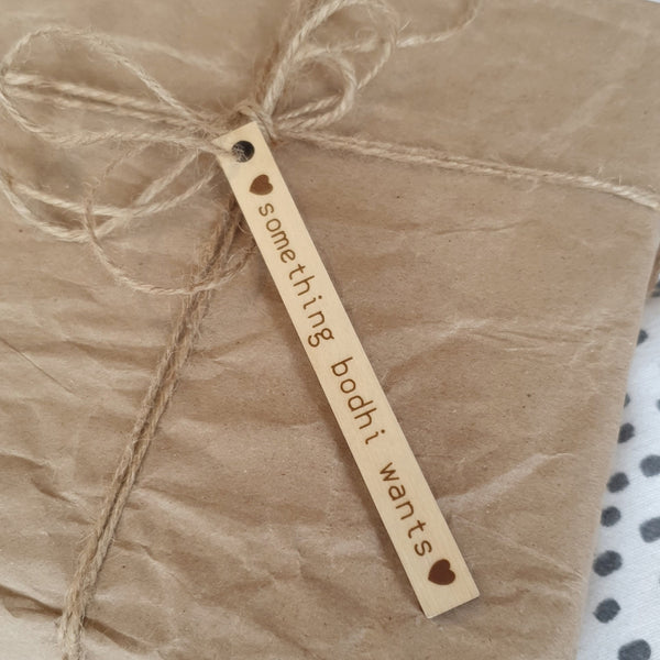 Minimalist WANT/NEED/WEAR/READ Gift Tags Wooden - Add a name